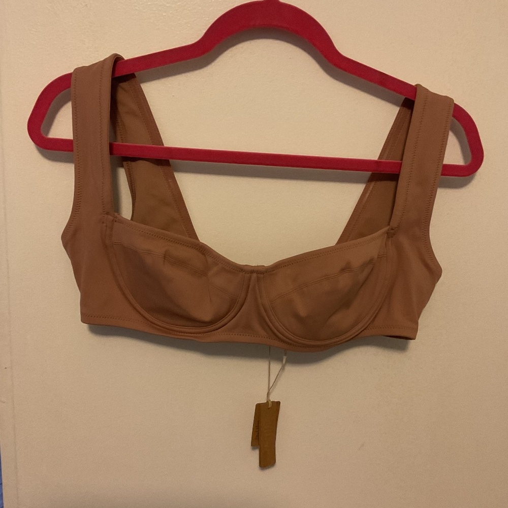 New SKIMS bra size M